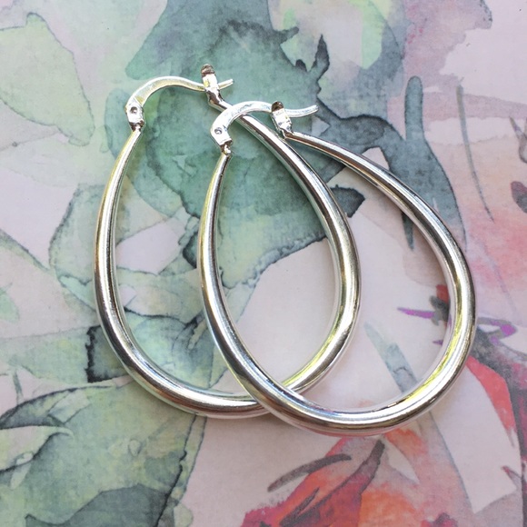 🤍new. silver hoop earrings - Picture 4 of 10